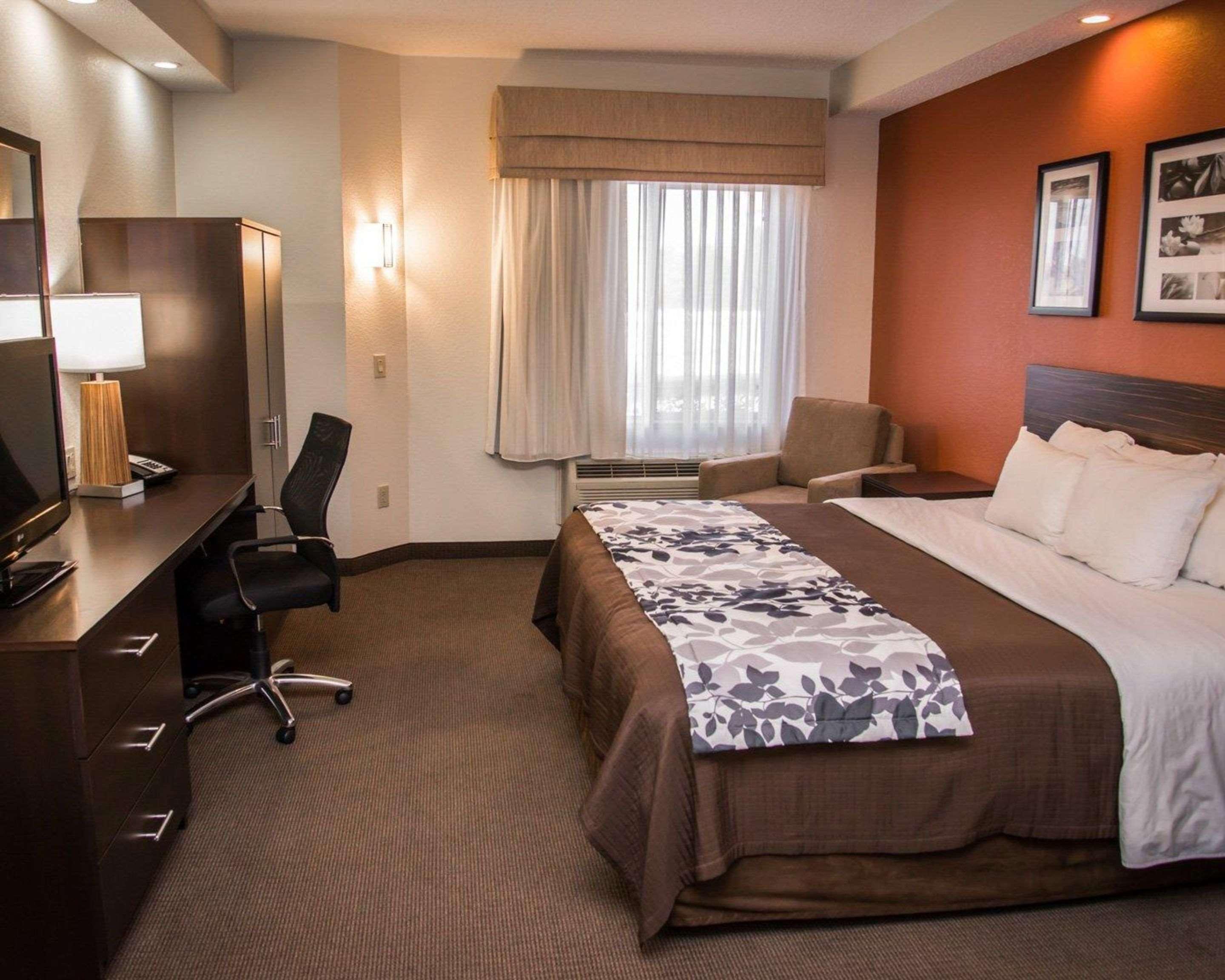 Sleep Inn & Suites At Concord Mills Экстерьер фото